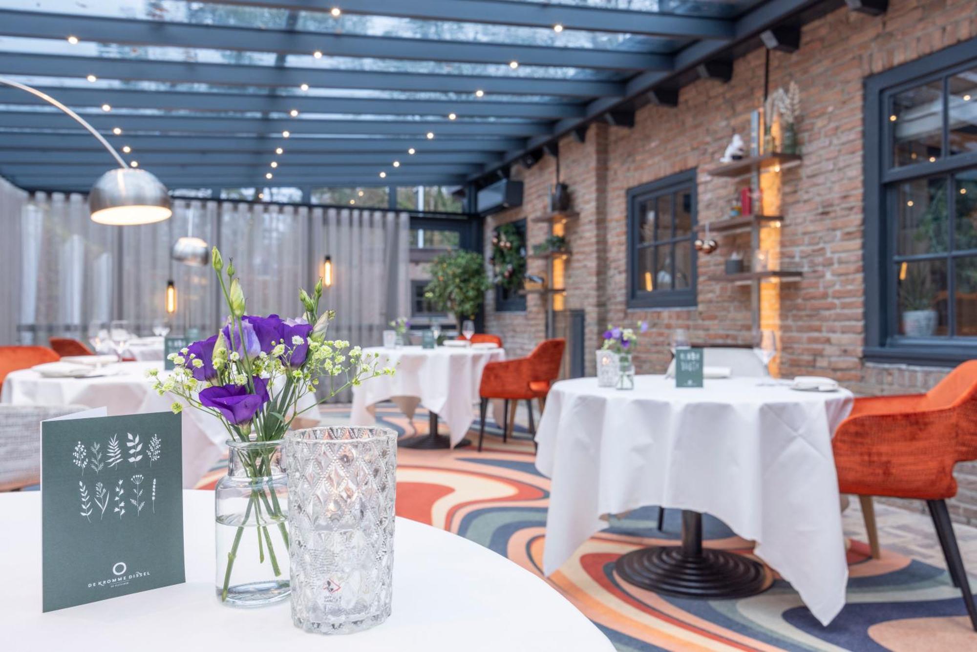 Fletcher Hotel-Restaurant Klein Zwitserland Heelsum ภายนอก รูปภาพ