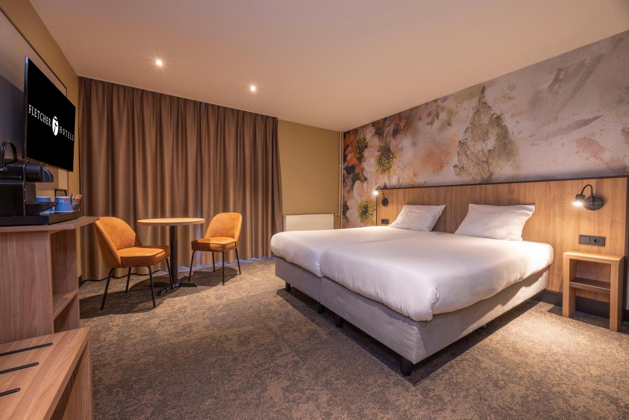 Fletcher Hotel-Restaurant Klein Zwitserland Heelsum ภายนอก รูปภาพ